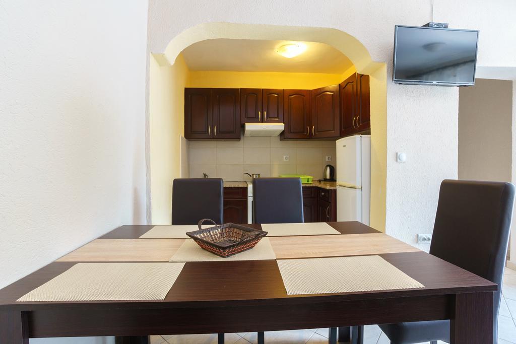 Apartments Lora バール エクステリア 写真